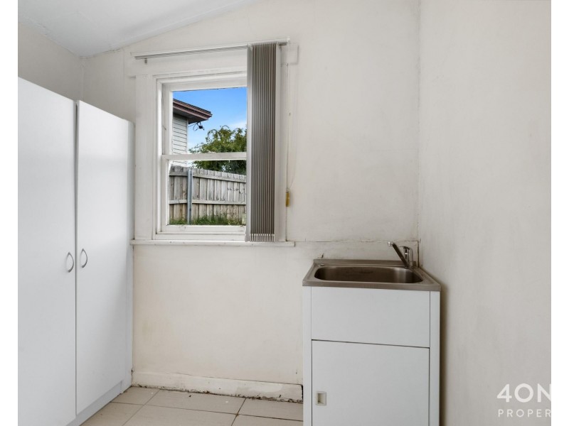 36 Lampton Avenue, Derwent Park TAS 7009
