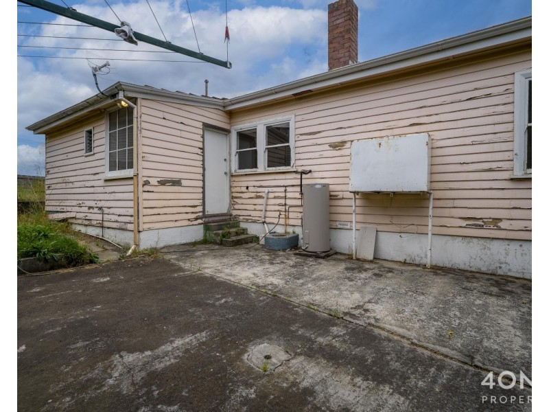36 Lampton Avenue, Derwent Park TAS 7009