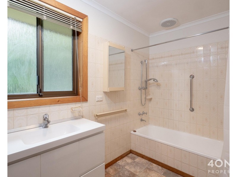 1/24 Caversham Road, West Moonah TAS 7009