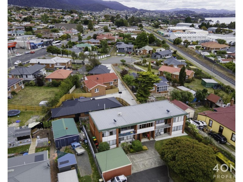 3/4 Riverway Road, Montrose TAS 7010