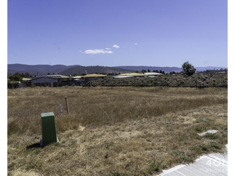 113 Benjamin Trc, New Norfolk TAS 7140