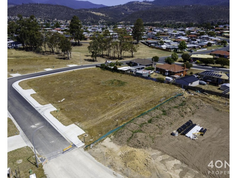 113 Benjamin Trc, New Norfolk TAS 7140