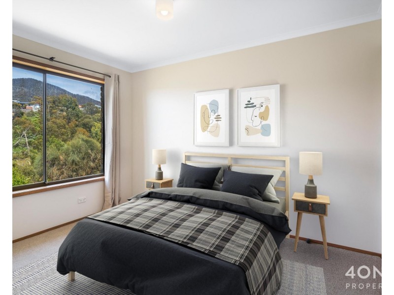 19 Kinarra Crescent, Chigwell TAS 7011