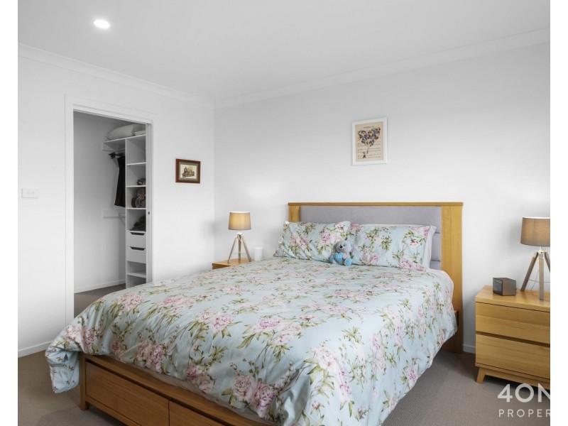 4/7 Beakley Drive, Glenorchy TAS 7010