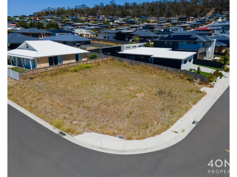 38 Napa Street, Howrah TAS 7018