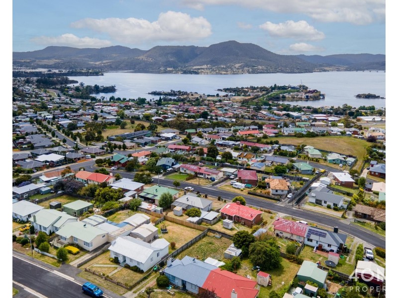 18 Carcoola Street, Chigwell TAS 7011