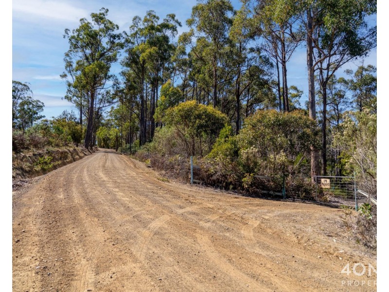 19 McKays Road, Dysart TAS 7030