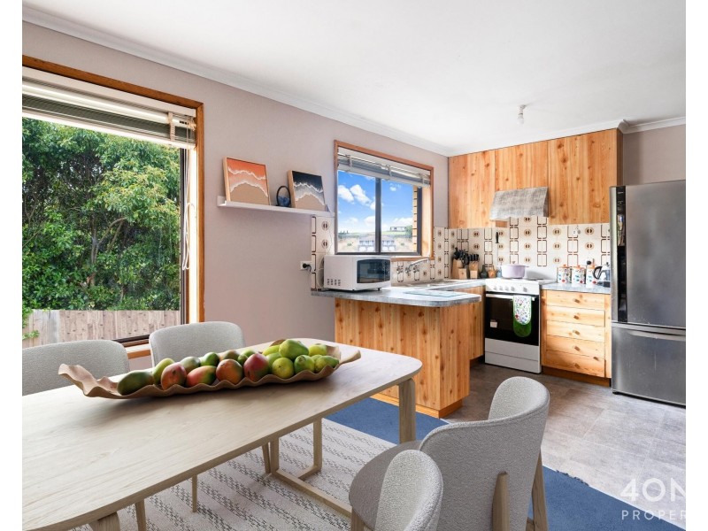 1/1 Simpson Place, Rosetta TAS 7010
