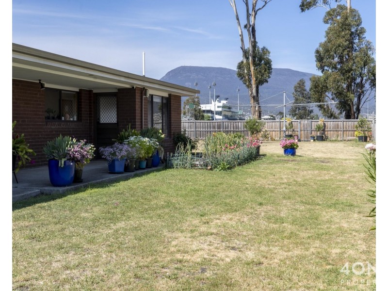 12 Park Road, Dowsing Point TAS 7010
