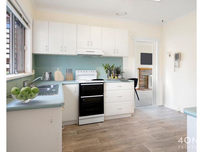 12 Shenstone Place, Montrose TAS 7010