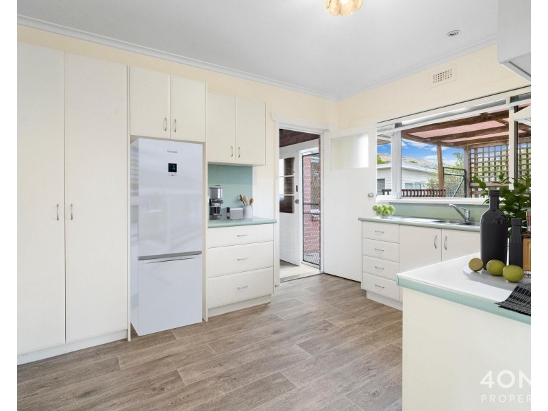 12 Shenstone Place, Montrose TAS 7010