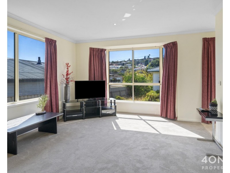 2/378 Brooker Highway, Moonah TAS 7009