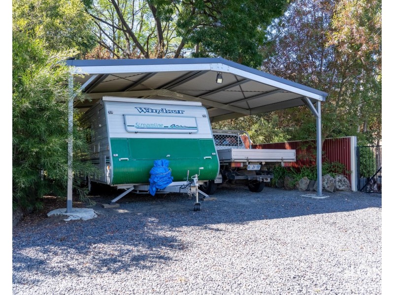 305 Back River Road, Magra TAS 7140