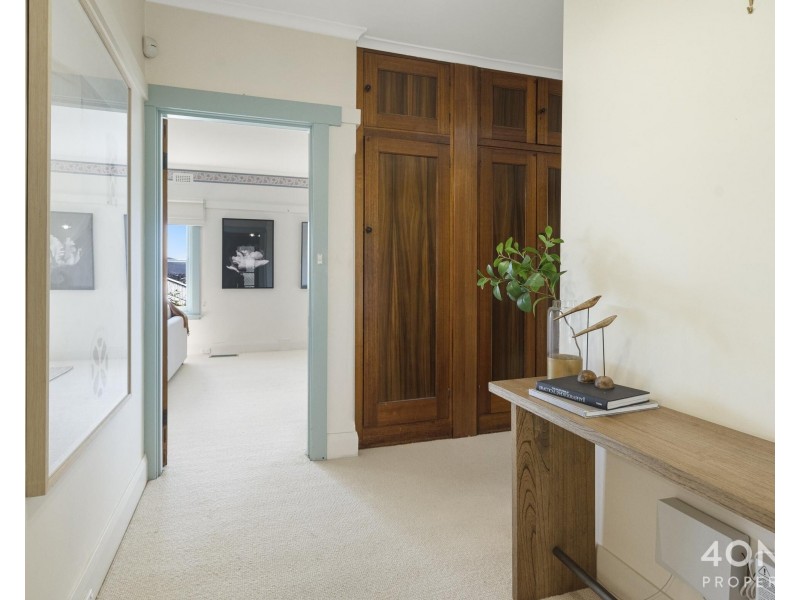 1 Honora Avenue, Lenah Valley TAS 7008
