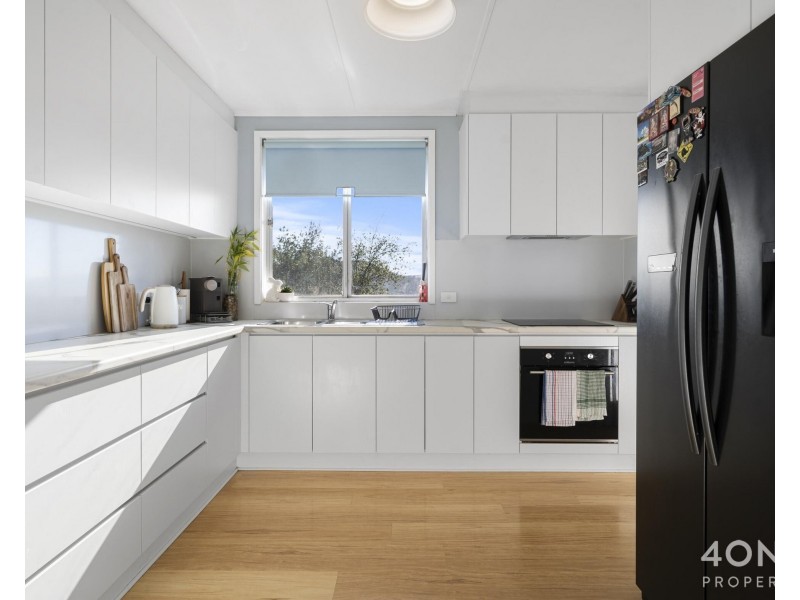1 Surada Place, Glenorchy TAS 7010