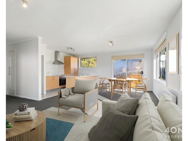 5 Coach Road, Chigwell TAS 7011