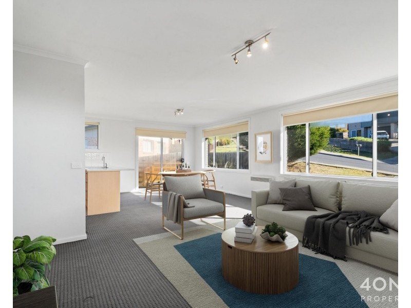 5 Coach Road, Chigwell TAS 7011