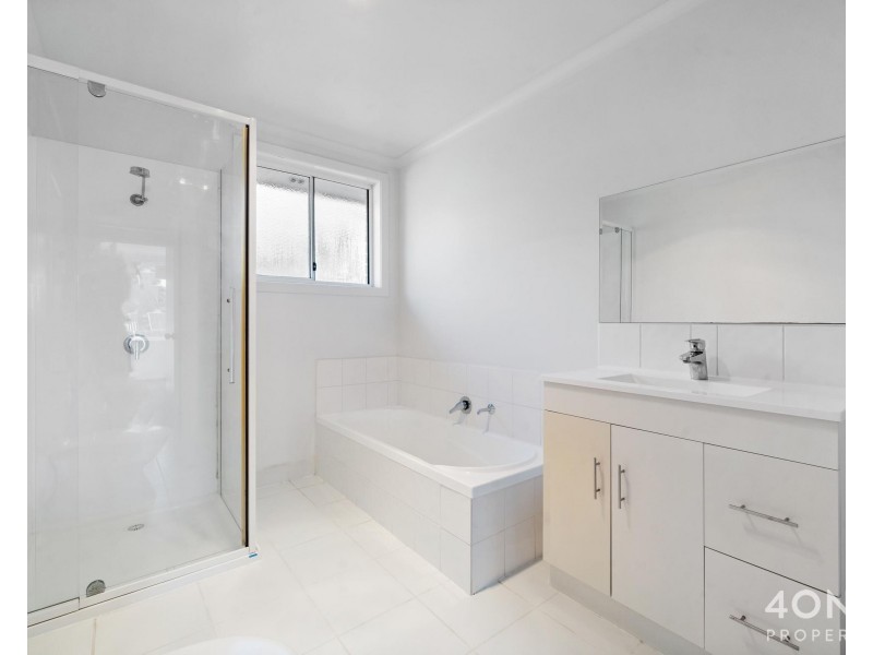 5 Coach Road, Chigwell TAS 7011