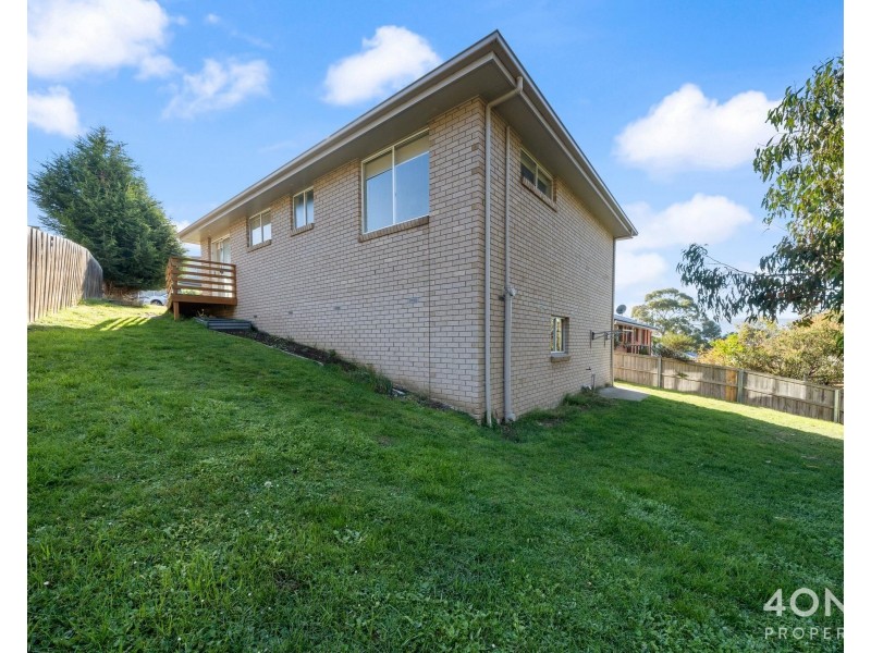 5 Coach Road, Chigwell TAS 7011