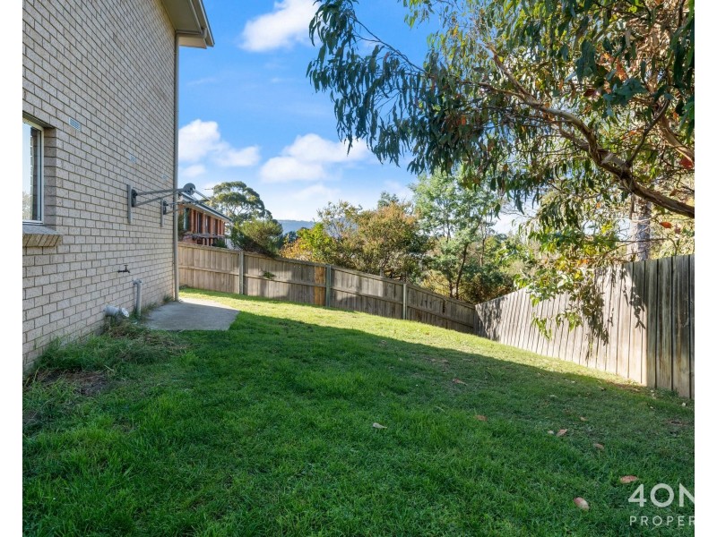 5 Coach Road, Chigwell TAS 7011