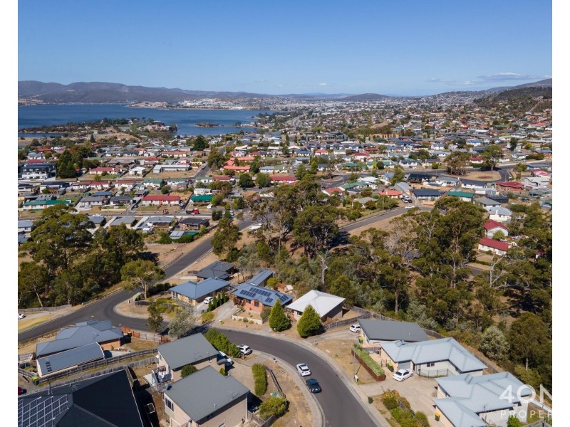 5 Coach Road, Chigwell TAS 7011