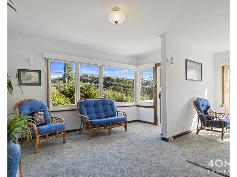 22 Brushy Creek Road, Lenah Valley TAS 7008