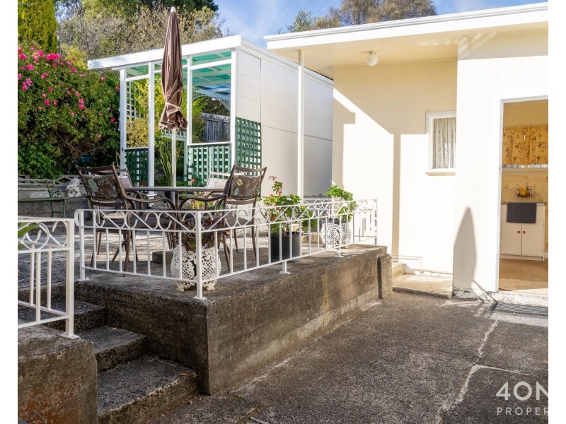 22 Brushy Creek Road, Lenah Valley TAS 7008