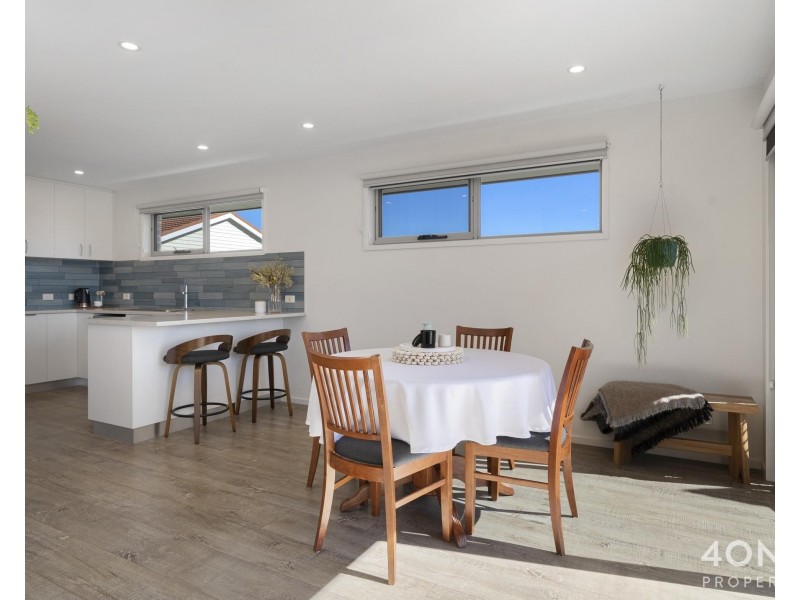 2/78 Gepp Parade, Derwent Park TAS 7009