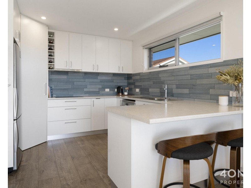 2/78 Gepp Parade, Derwent Park TAS 7009