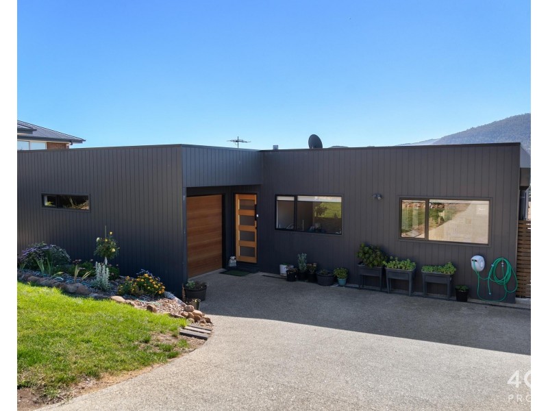 31 Grist Street, New Norfolk TAS 7140