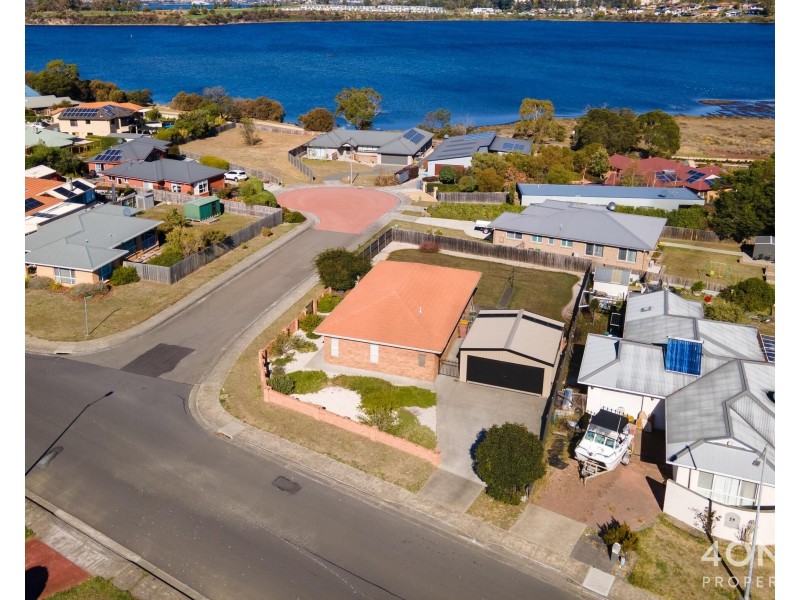 27 Fouche Avenue, Old Beach TAS 7017