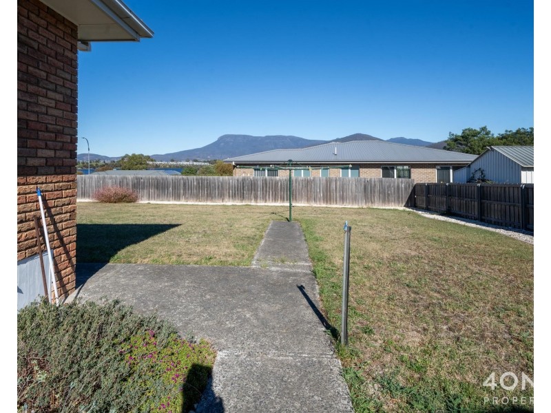 27 Fouche Avenue, Old Beach TAS 7017