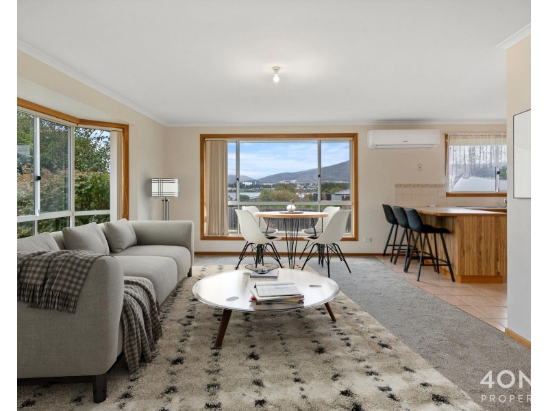 27 Fouche Avenue, Old Beach TAS 7017