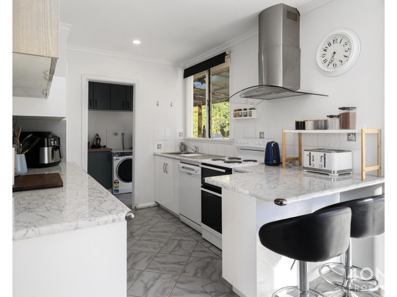 27 Canberra Road, Claremont TAS 7011