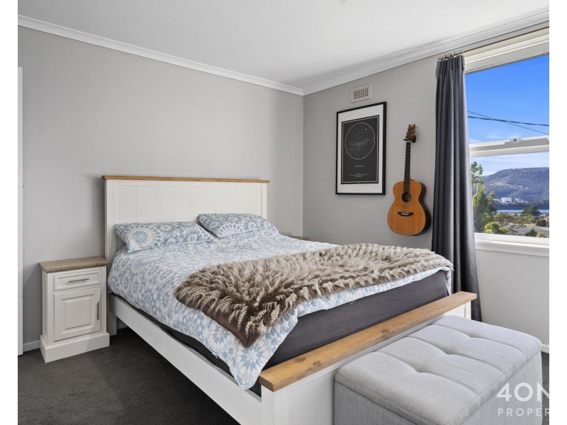 27 Canberra Road, Claremont TAS 7011