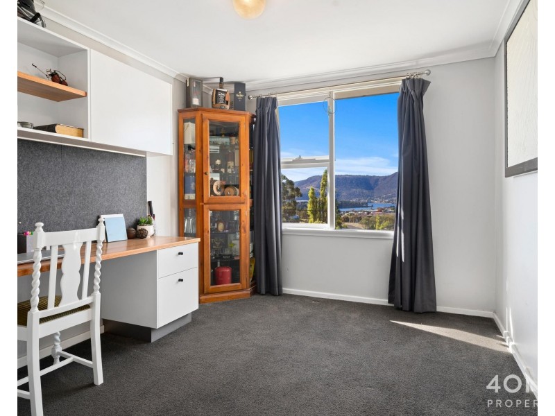 27 Canberra Road, Claremont TAS 7011