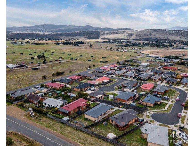 23 Collis Court, Brighton TAS 7030