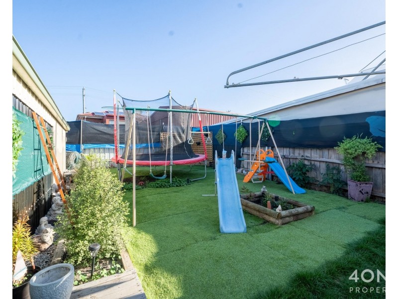 18 Laguna Place, Derwent Park TAS 7009