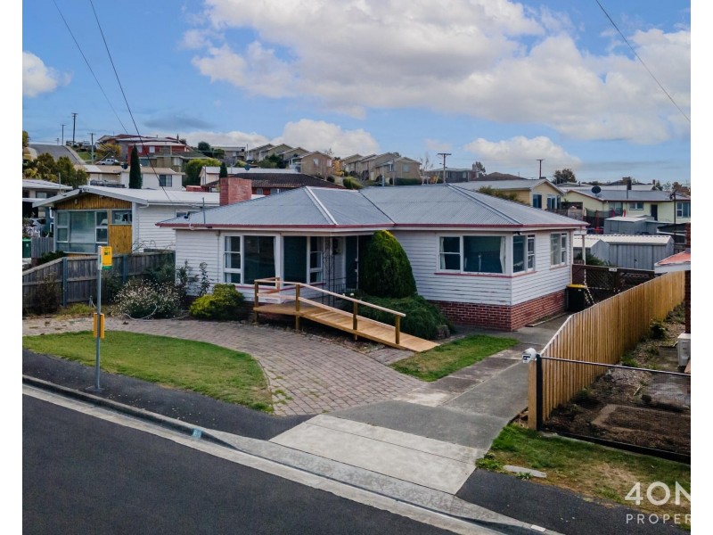64 Continental Road, Glenorchy TAS 7010