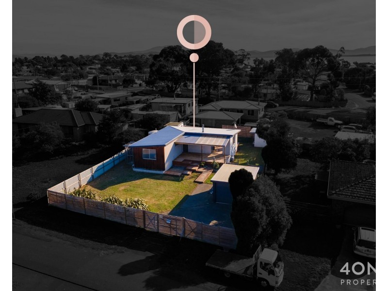 18 Tenth Avenue, Dodges Ferry TAS 7173