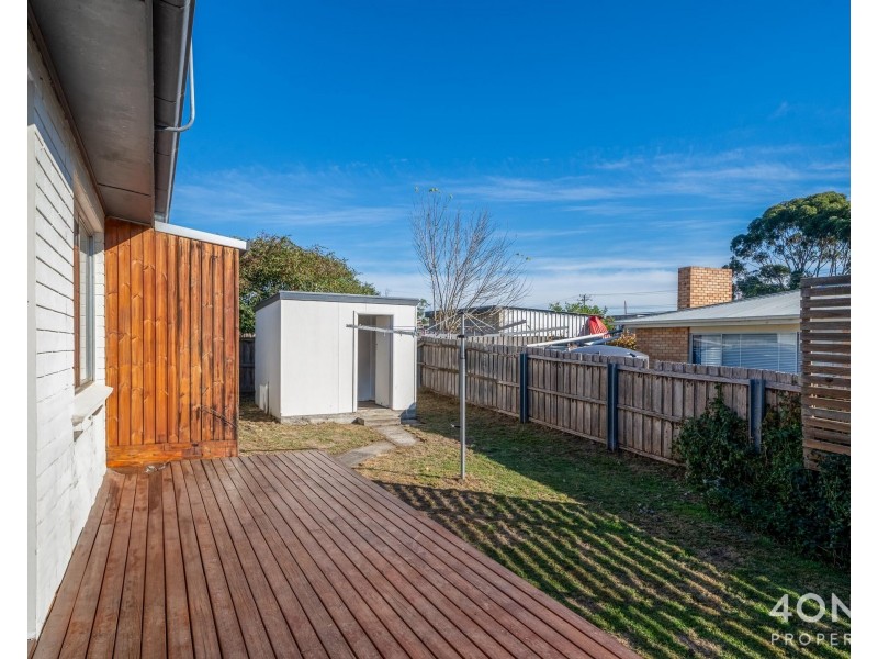 18 Tenth Avenue, Dodges Ferry TAS 7173