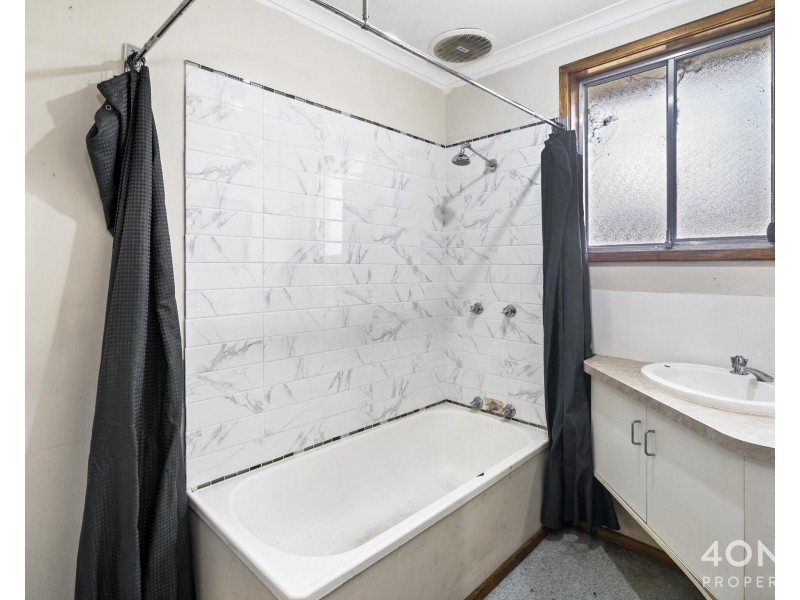 34 Fisher Drive, Herdsmans Cove TAS 7030