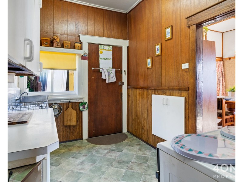 1 Riverview Parade, Rosetta TAS 7010