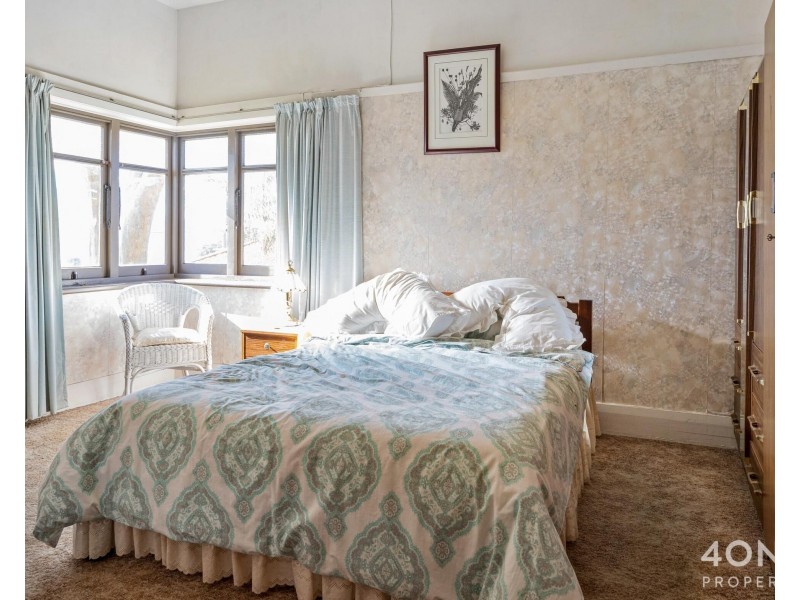 1 Riverview Parade, Rosetta TAS 7010