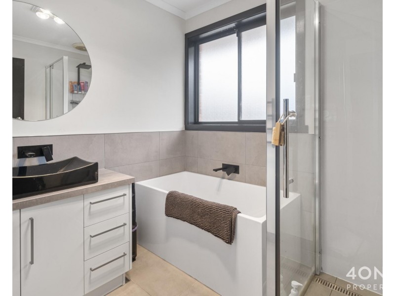 3/3 Nagle Place, Glenorchy TAS 7010