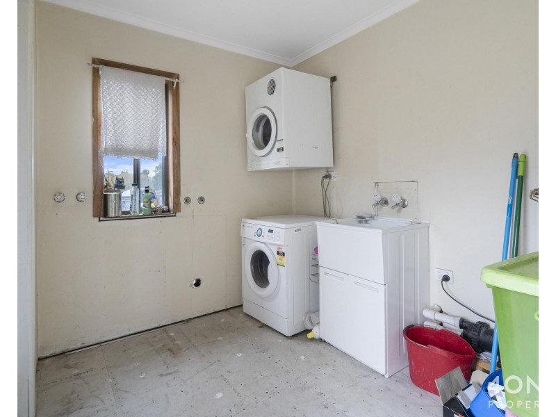 49 Edinburgh Crescent, Goodwood TAS 7010