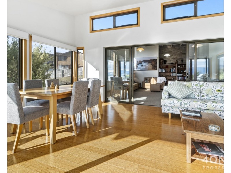 4 East Derwent Highway, Rose Bay TAS 7015