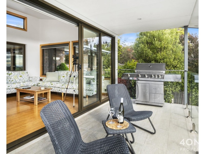 4 East Derwent Highway, Rose Bay TAS 7015