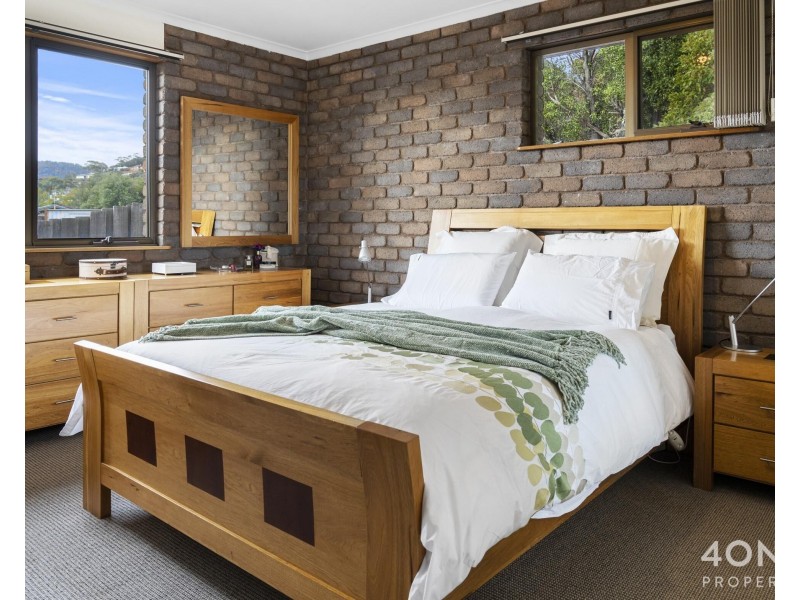 4 East Derwent Highway, Rose Bay TAS 7015