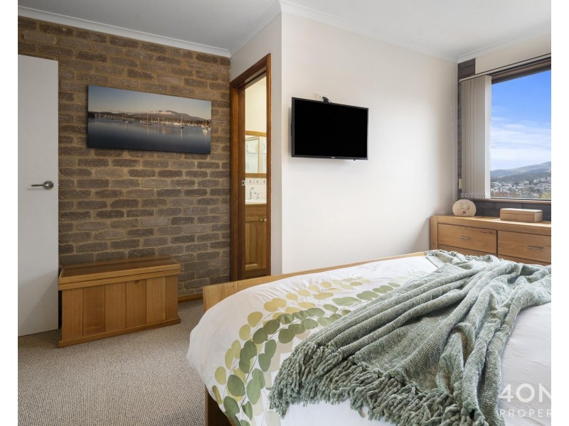 4 East Derwent Highway, Rose Bay TAS 7015